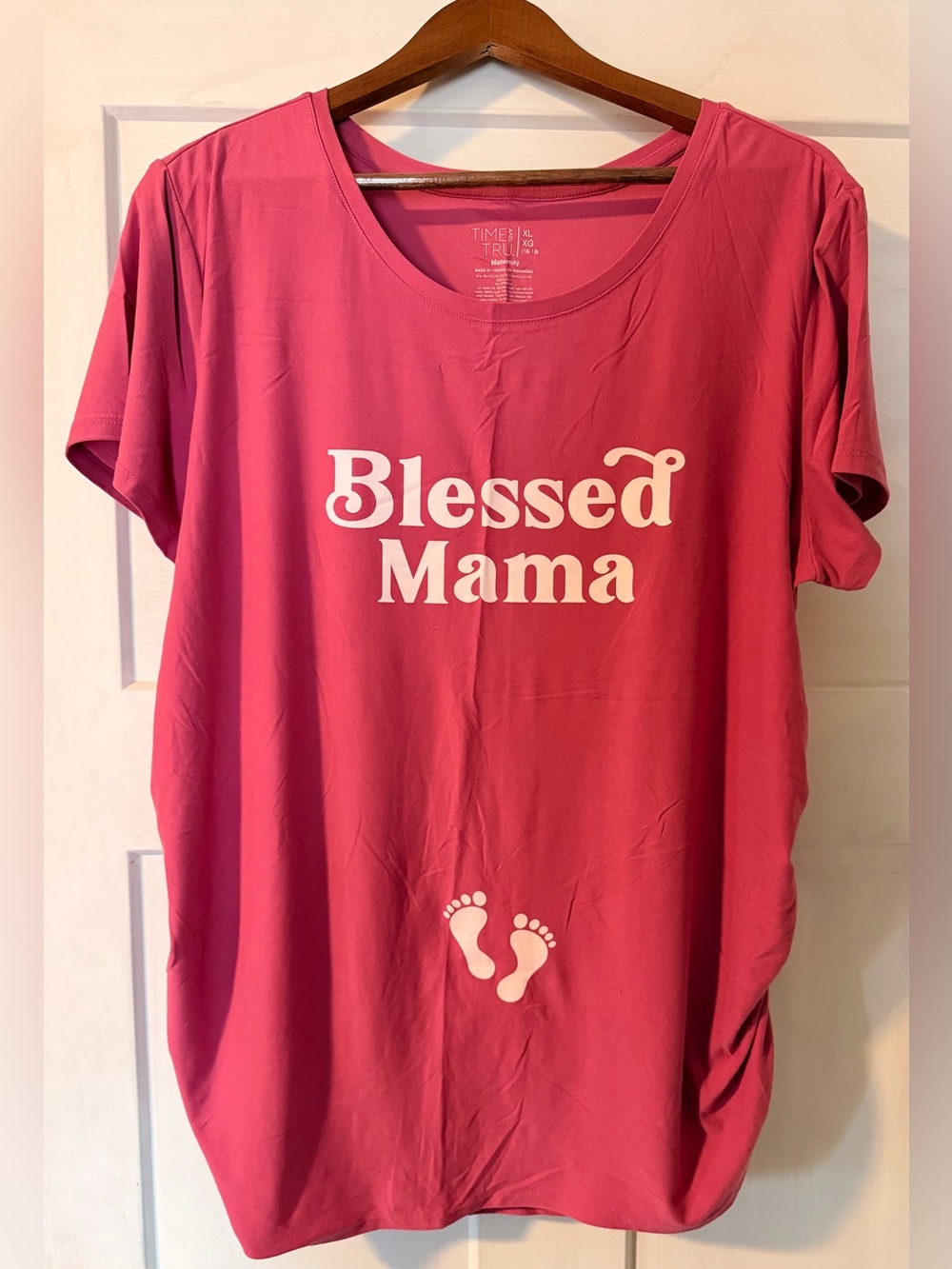 Time and Tru Hot Pink "Blessed Mama" Short Sleeve Tee